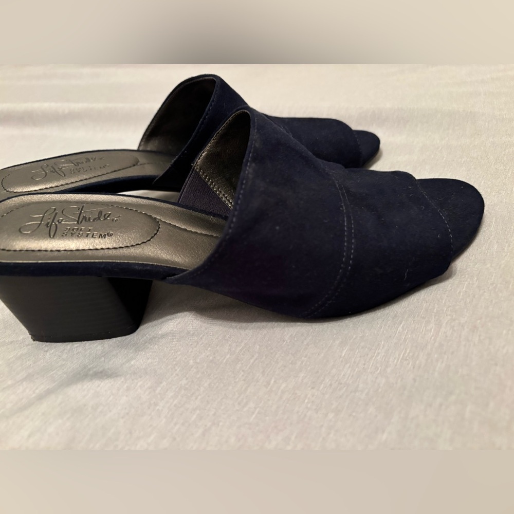 Life Stride mule sandals 8.5